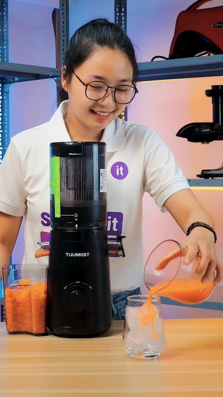 TUUMIIST Slow Juicer Review: Carrot Yield & Extraction Efficiency Test