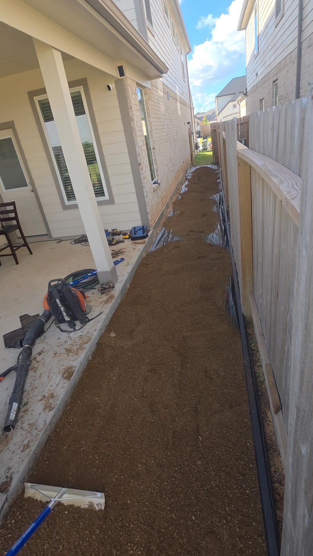 Don’t skip this step to avoid an uneven walkway #pavers #Walkway #patio ...