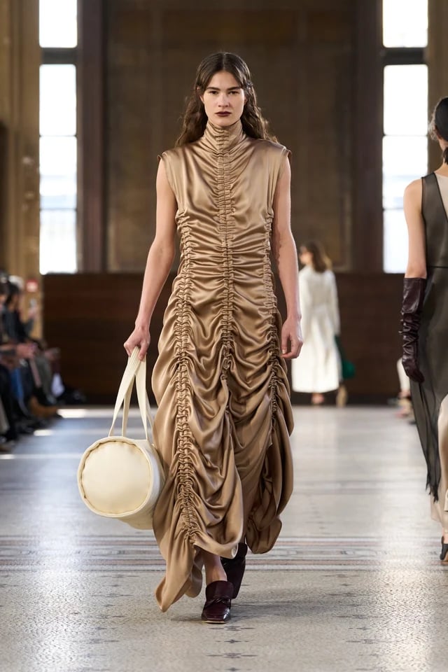 Carven , Fall/Winter 2026, #parisfashionweek #rtw , #leather #silk #wool #knit , #comfort #fallfashion #carvenparis | Jax Beig