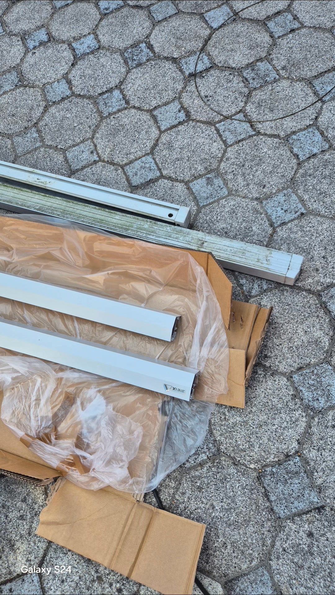 markise einziehbar vidaXL Manuell mit Rollo LED 3,5x2,5m Blau Weiß Model:Denna M11e (28 mph) Brand__Beau Lake Prophete e-bike klapprad 20''