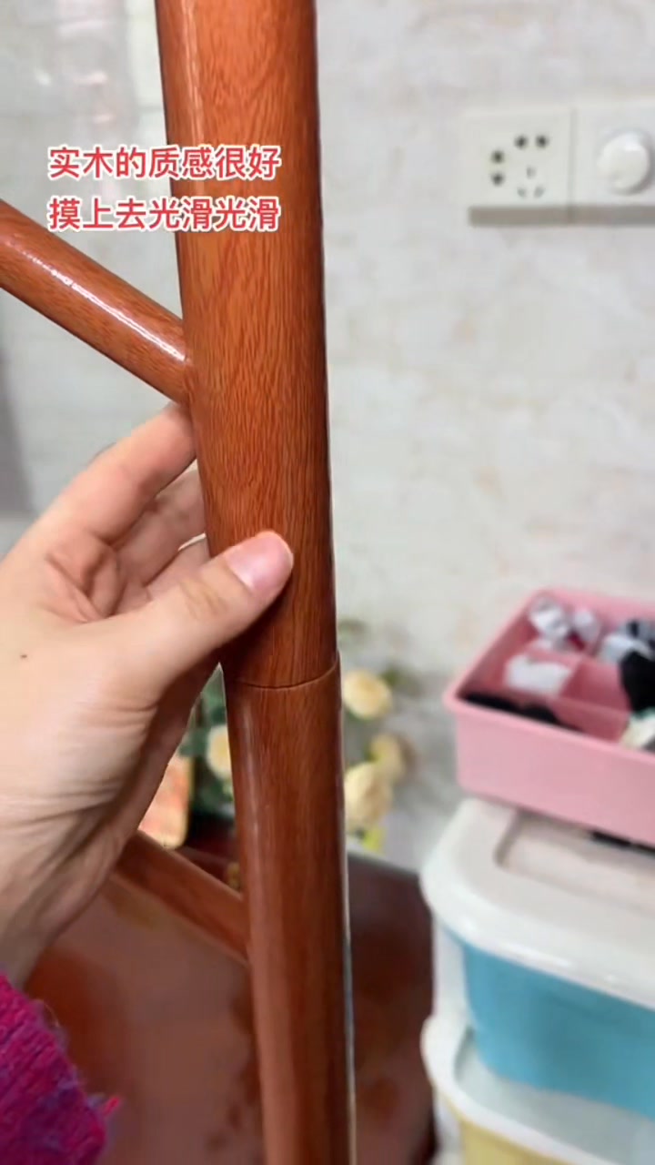 Rak penyangkut baju kayu gantung jaket & beg kemas, pasang pun mudah! # ...