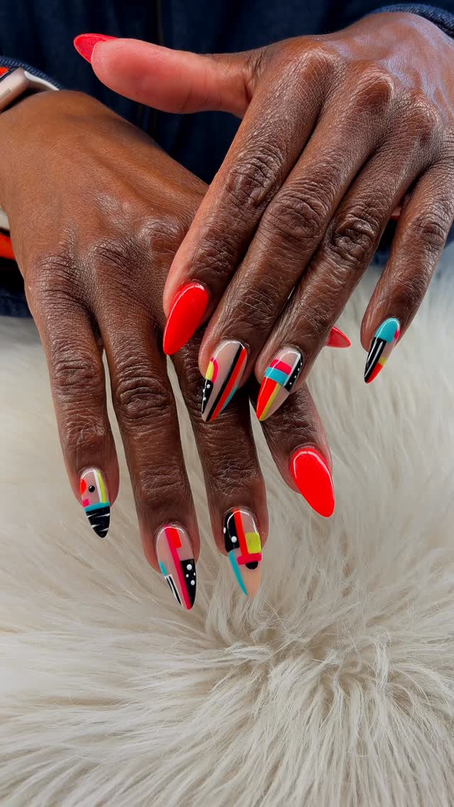 Your nails, your style, your way 💅✨ Me Nails delivers the look