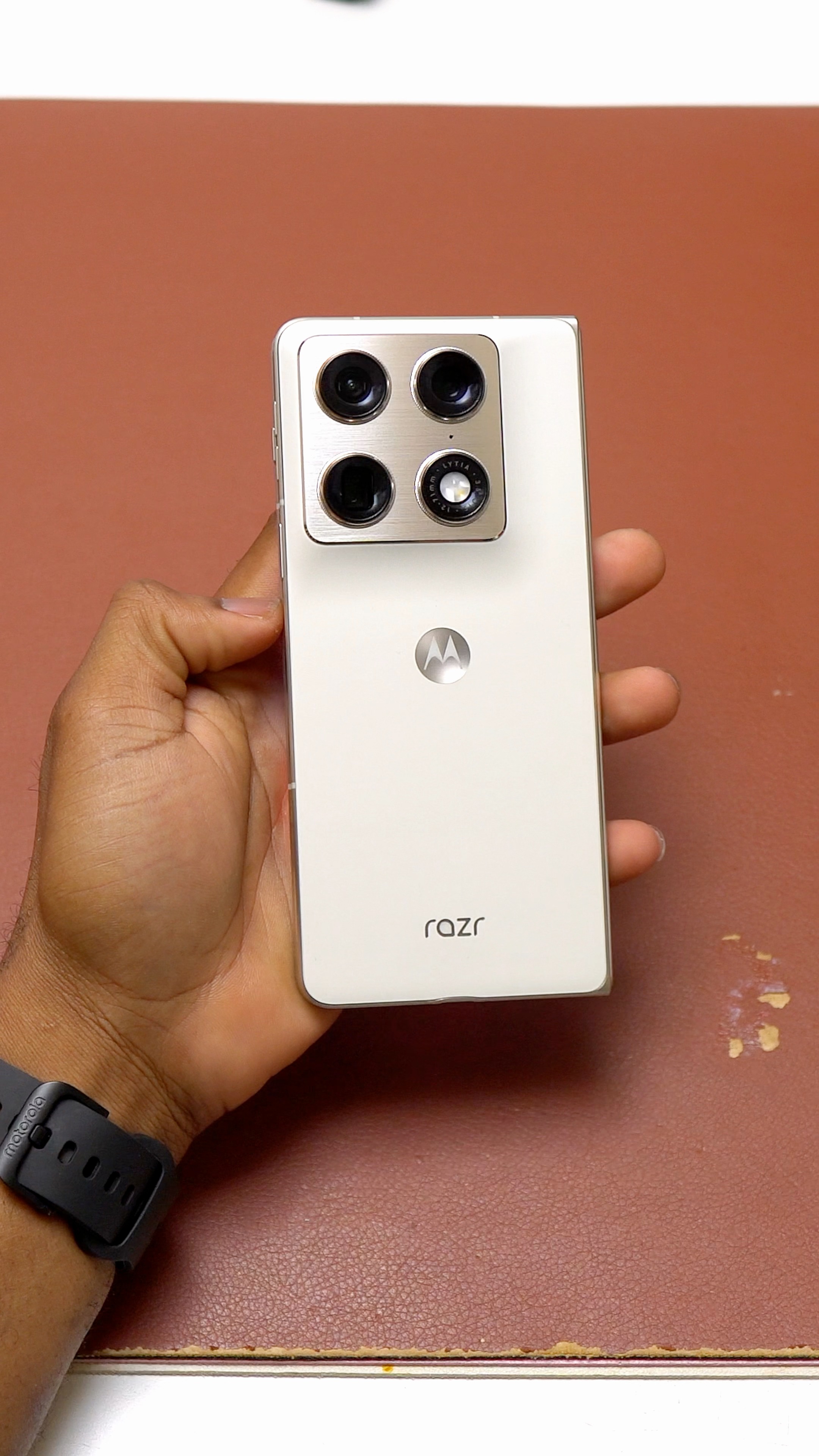 Motorola Razr Fold Unboxing Lily White #motorolarazr