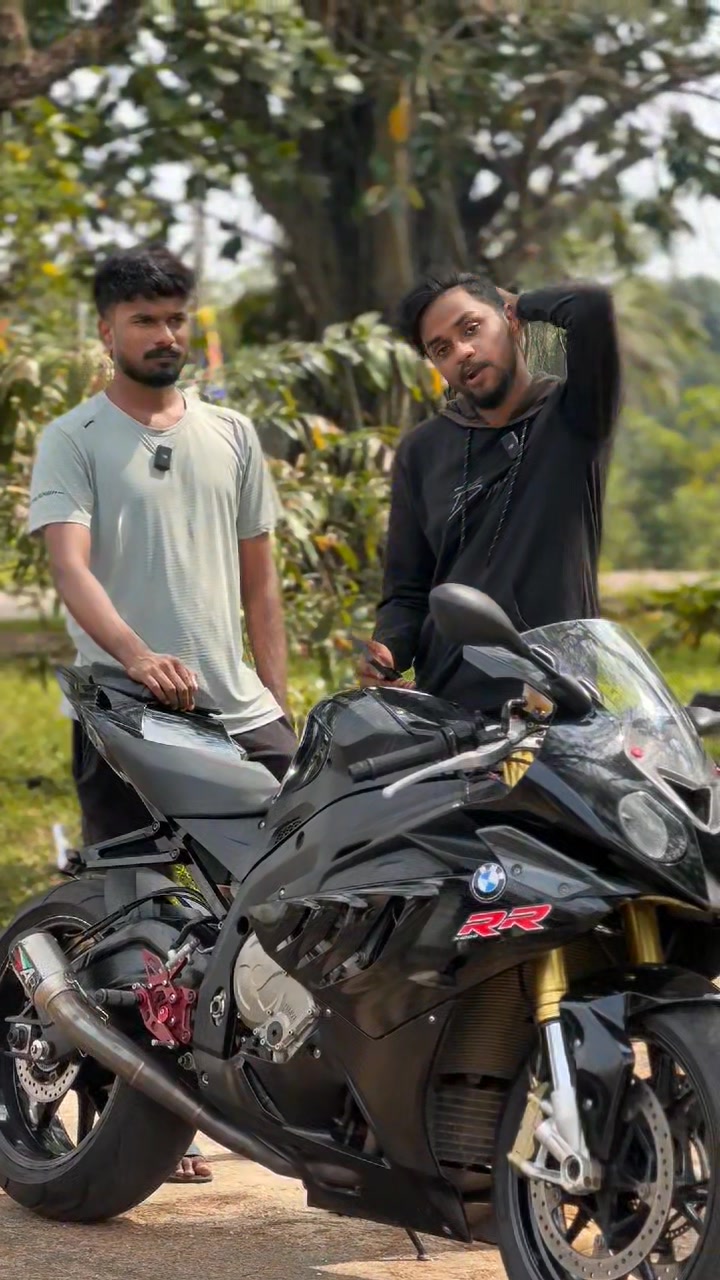 මේ කතාවත් අහල බලන්නකෝ.. 🤫 📌 Owner - Thinal Sanketh ...