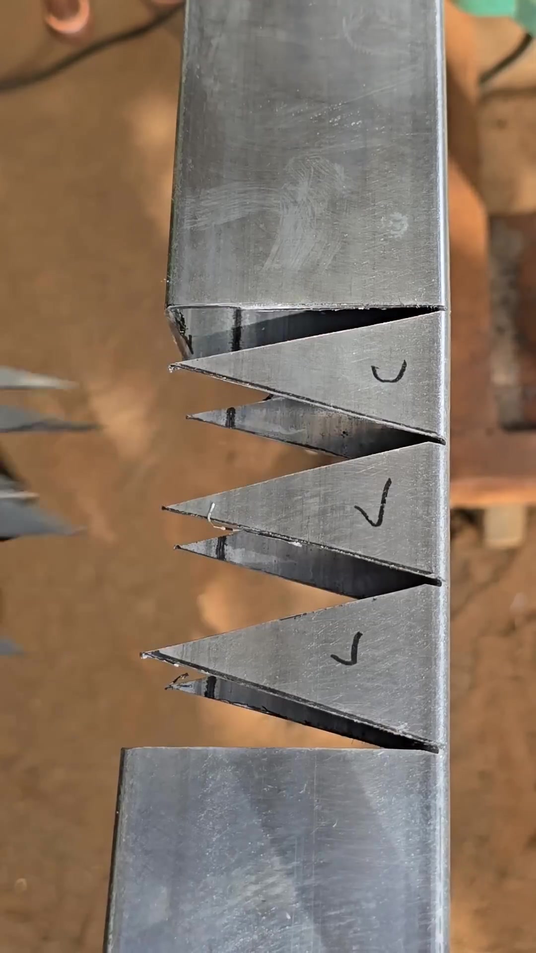 Curved angle of 90 degrees #pageviralシ゚ #metalwork #ideas # ...