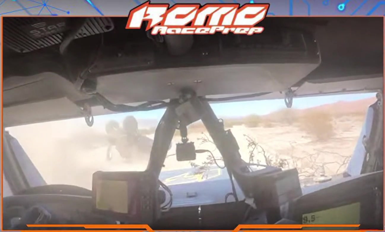 Percance entre Roberto Romo Jr y el clase Pro utv 1876 #sf250. 🎥 ...