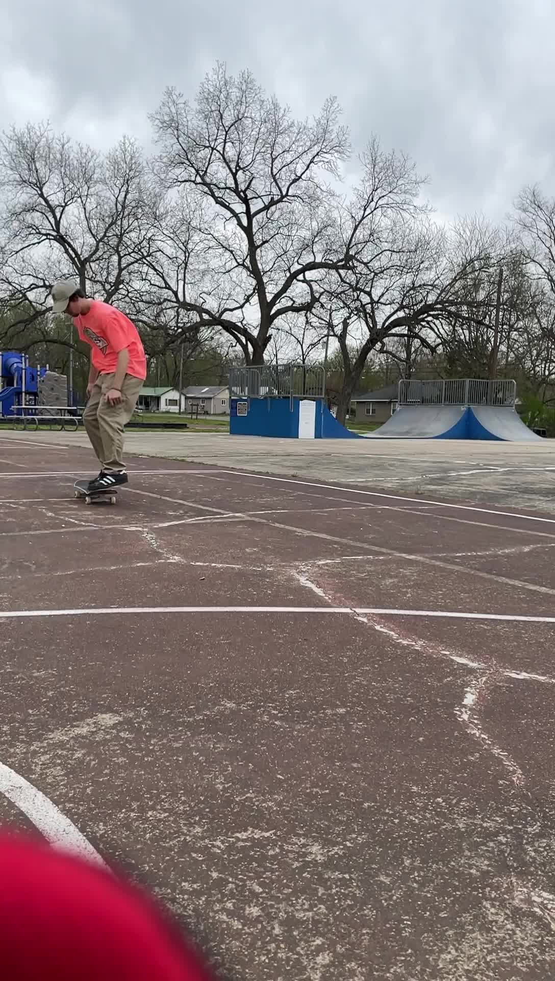 Nollie 180 hardflip | Jeff DeChesare