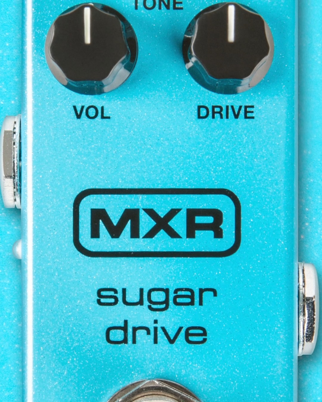 The MXR Sugar Drive Pedal provides a diverse range of clear and