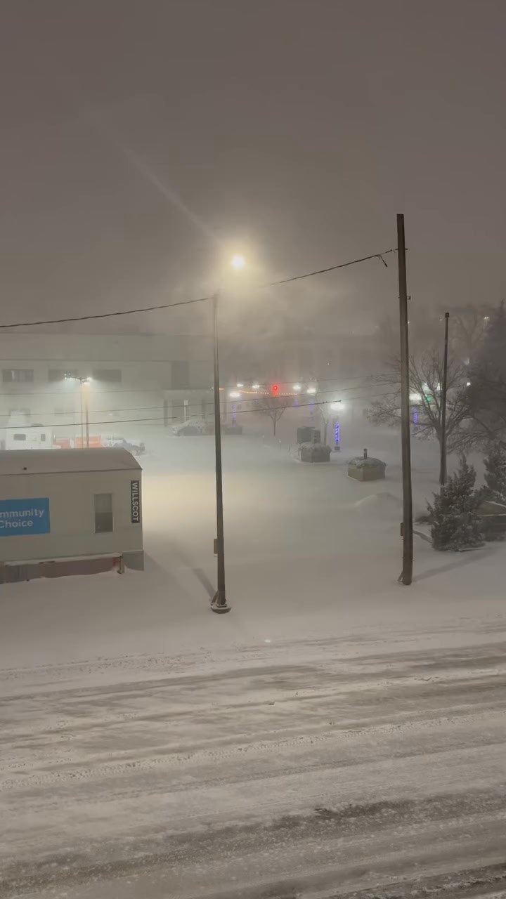 A look at 4 AM conditions in Waterloo | KWWL Storm Track 7 | Facebook