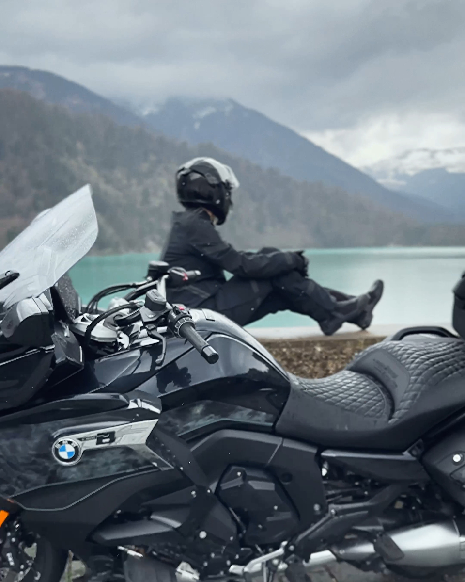 The new XRide and XRide Pro jacket delivers complete protection