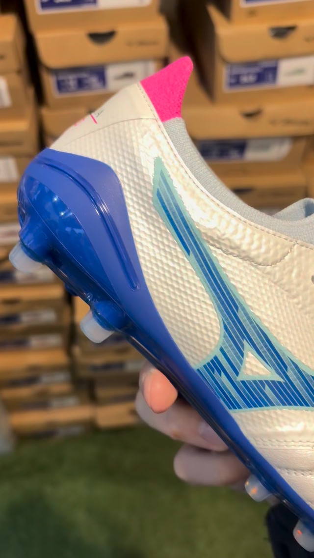 俺の足 サッカースパイク | Shibuya-ku Tokyo