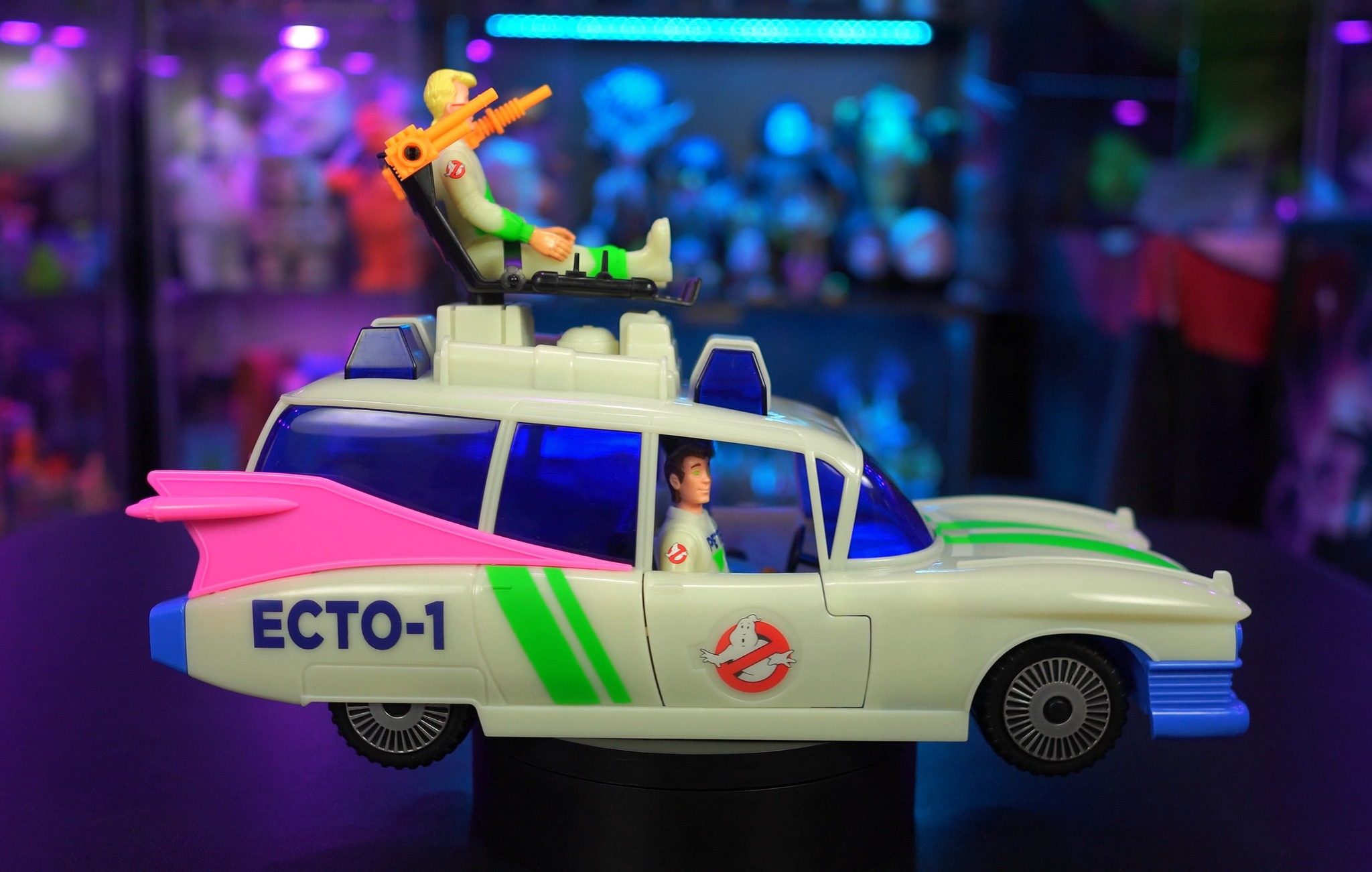 In today's feature, we're taking a closer look at Hasbro's The