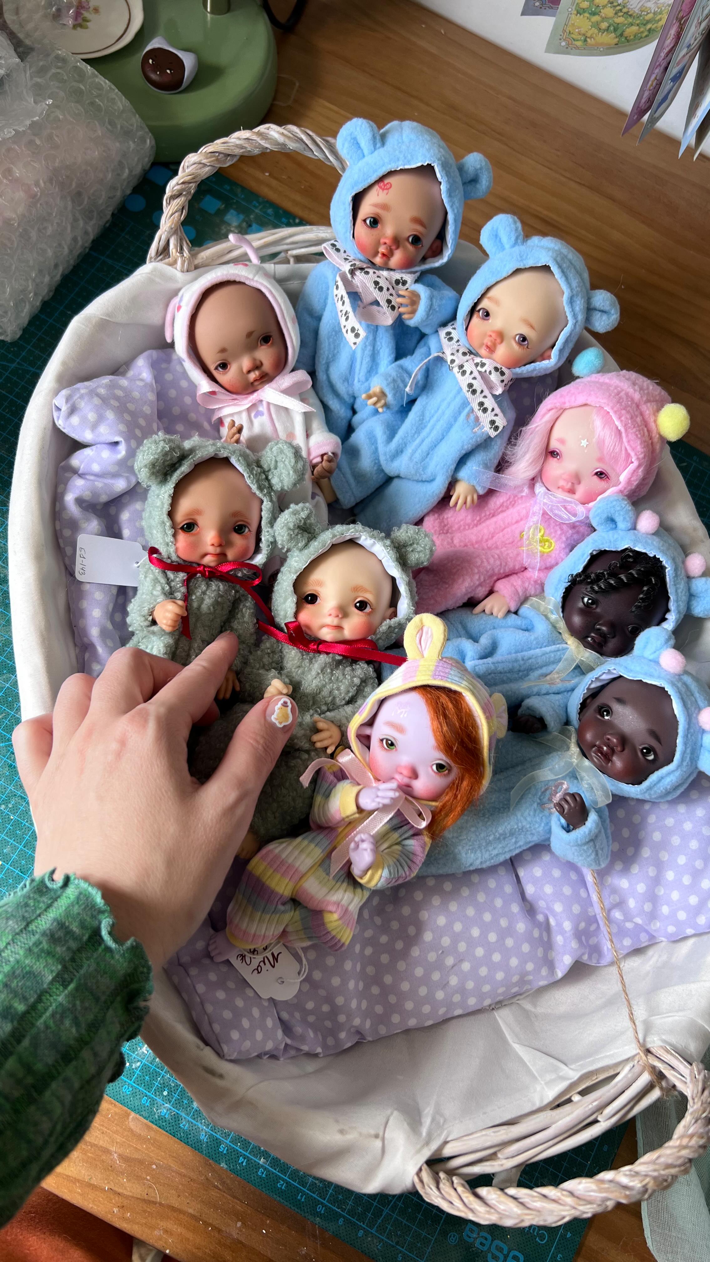 Irrealdoll (@Irrealdoll) • Facebook