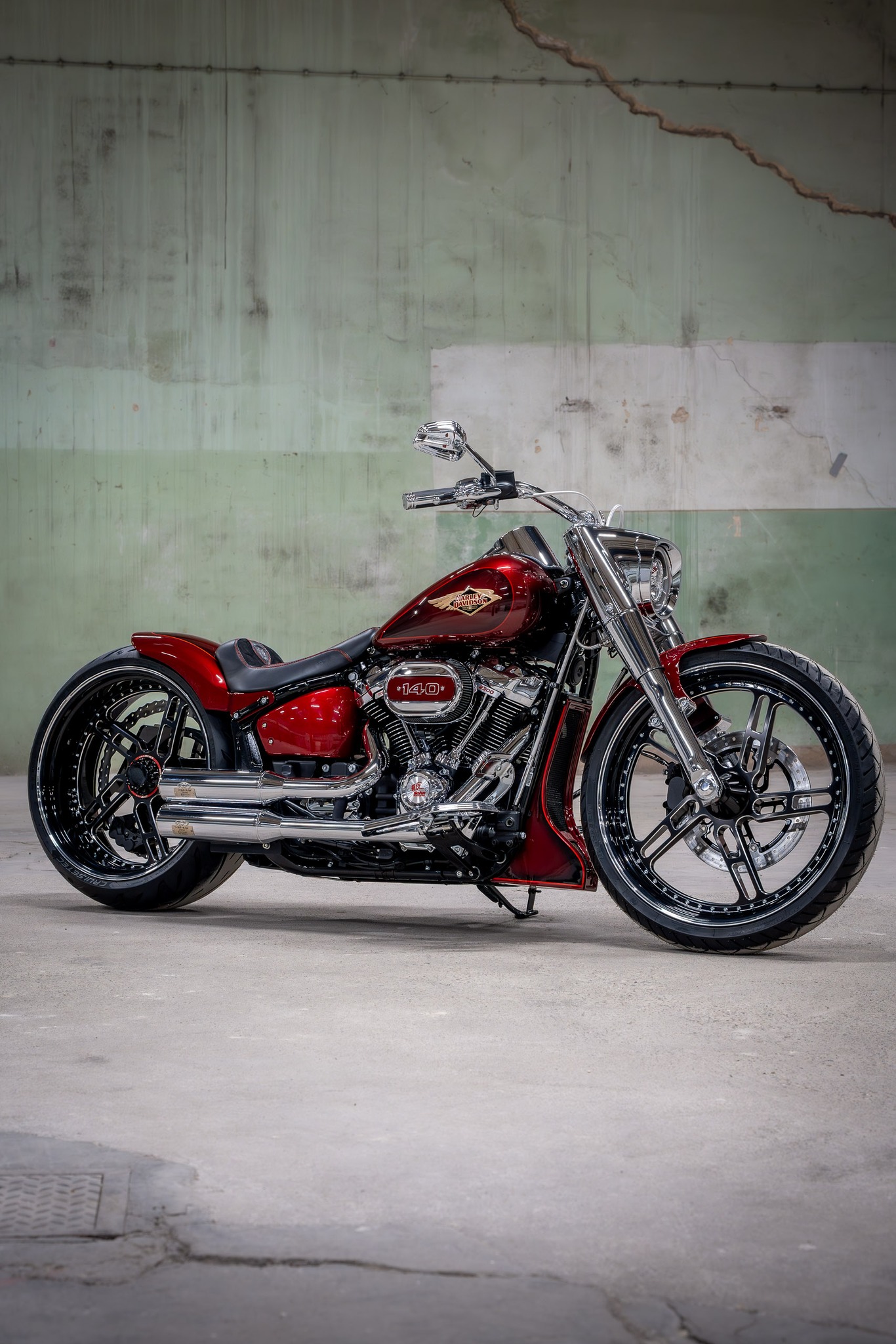 THUNDERBIKE “SPEEDBORN 140” customized Harley-Davidson #softail 