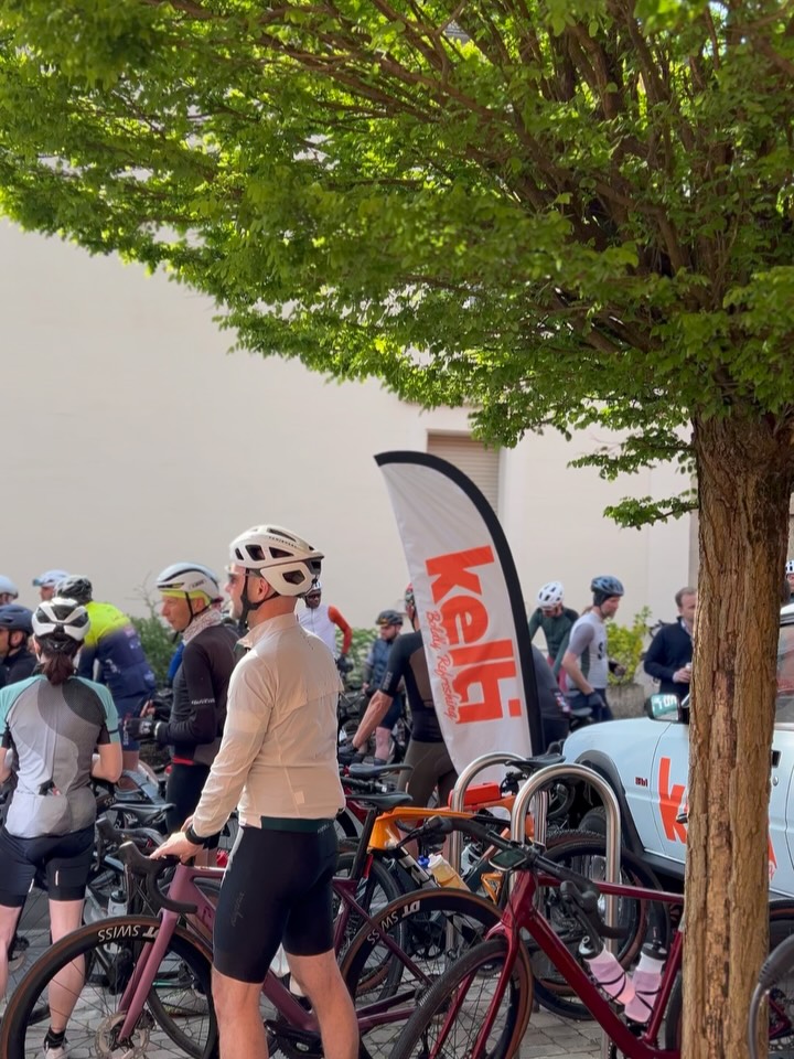 Andy Schleck Cycles on Reels