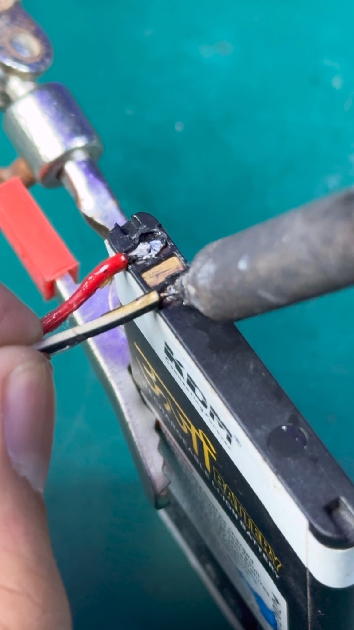 how to make a charger for juul Reviving an old E Cig with makeshift Flavor:Blue Razz Bull geek bar pulse settings Brand_Geek Vape
