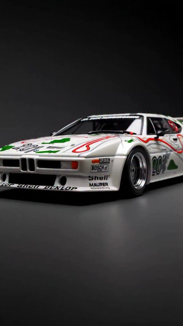 155802901 1:18 BMW M1 – BMW MOTORSPORT – STUCK/PIQUET – 3RD PLACE