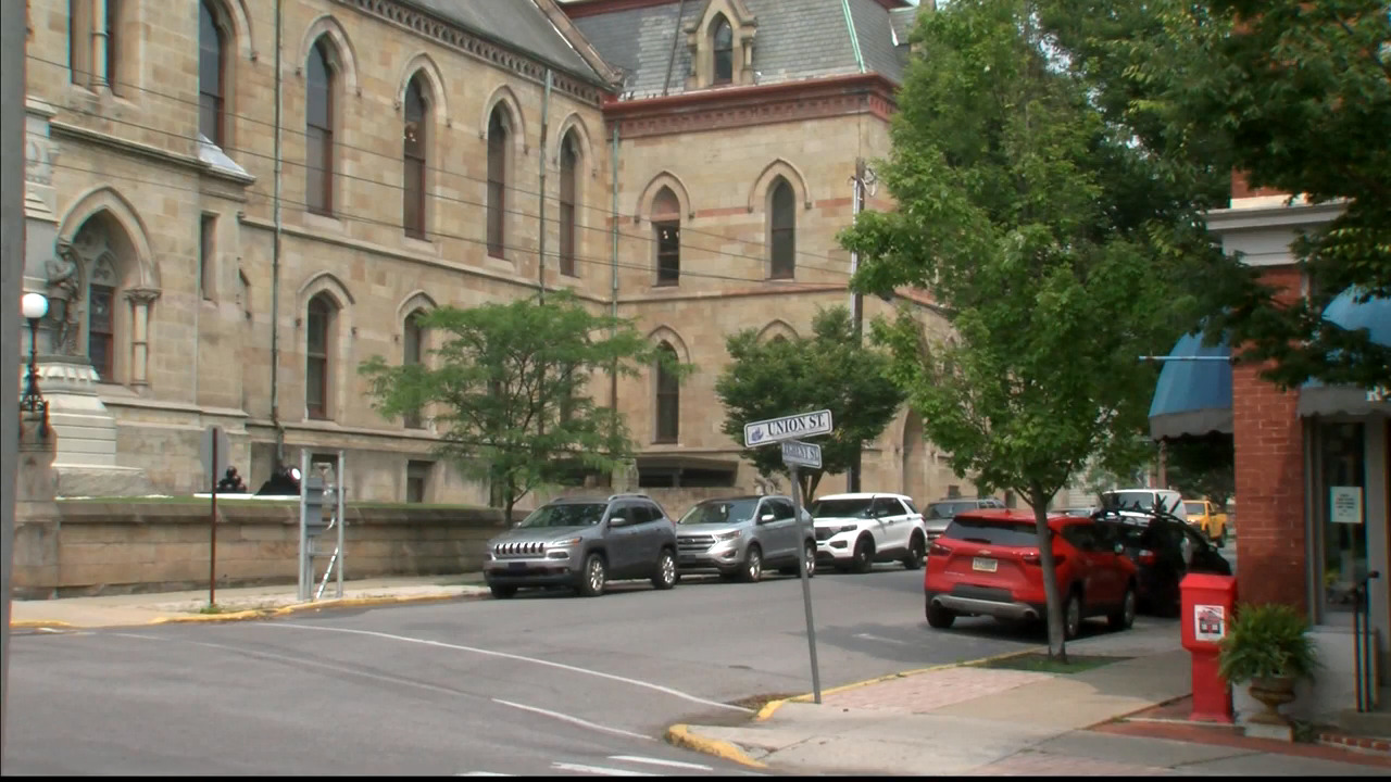 Lead Investigator for the Altoona Pred Hunters Paul Diveglia said Blair ...