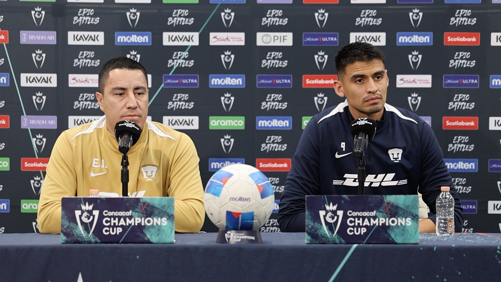 🎙️ Conferencia de prensa con Efraín Juárez y Guillermo Martínez previo ...