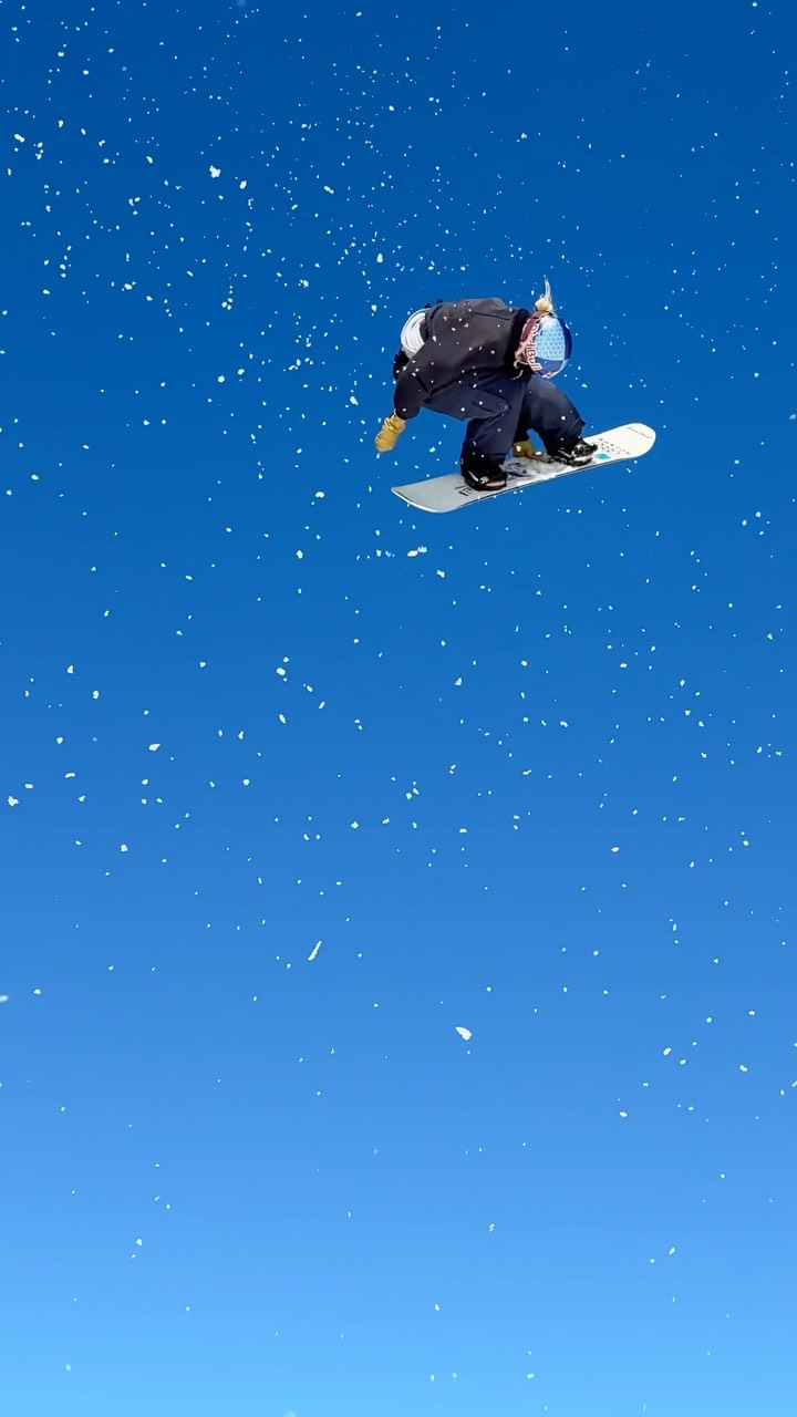 Anna Gasser (@annagassersnow) • Facebook
