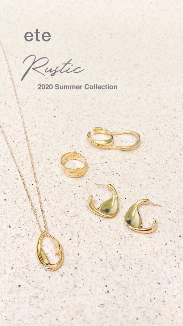 2020 Summer Collection . 素朴ながらもエレガントさの漂う、 