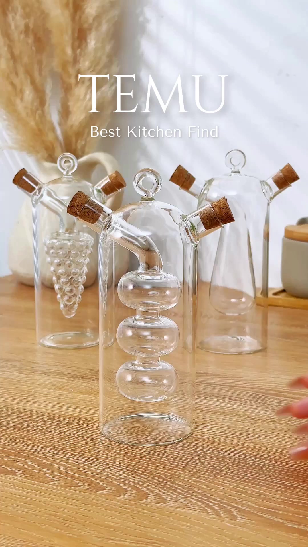 🍶 Drizzle with ease! This 2-in-1 Glass Dispenser keeps olive oil and ...