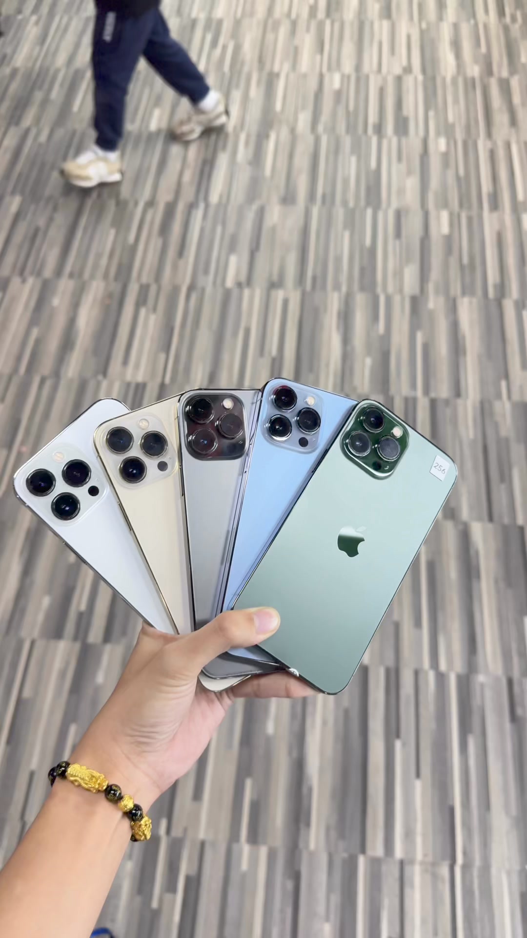 IPHONE 13 PRO MAX IN DIFFERENT COLORS 😱😱 AVAILABLE ON HAND
