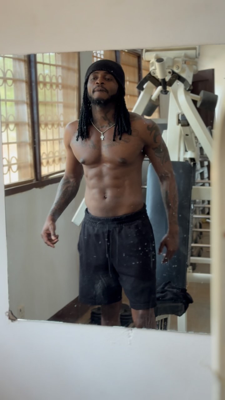 Wasani @diamondplatnumz @juma_jux @itsdvoice na Meneja ...