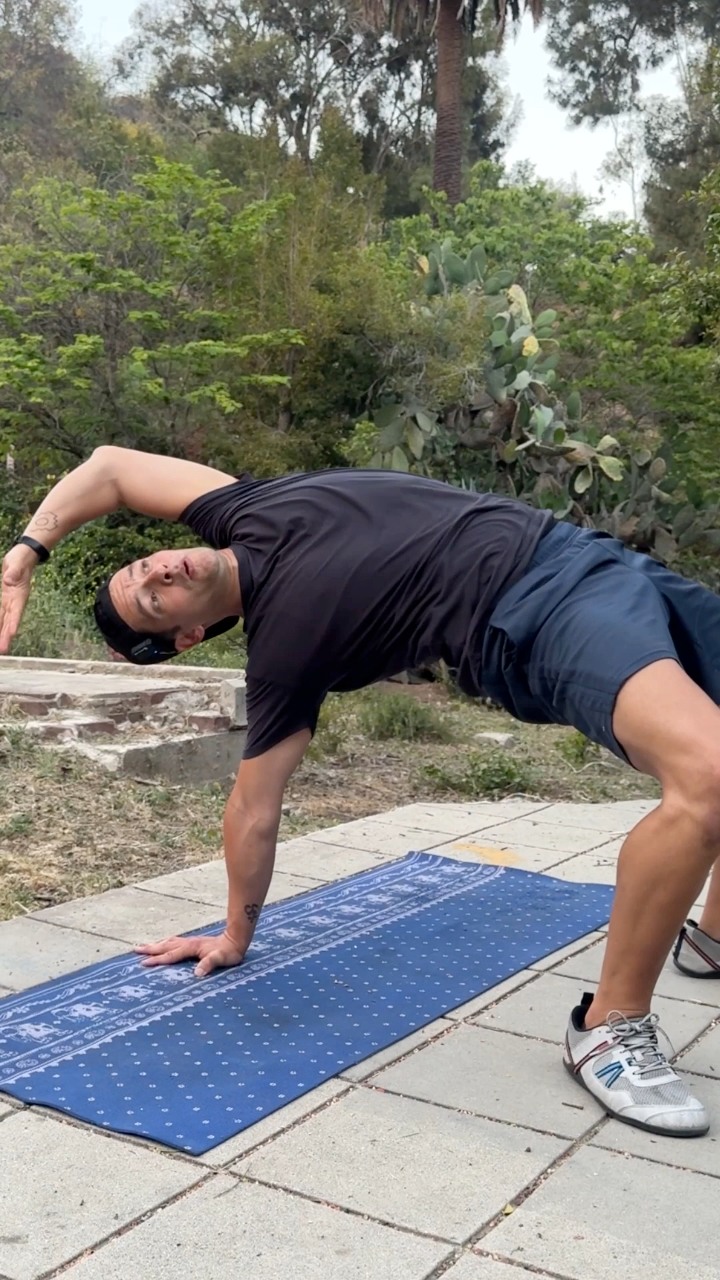 These mobility drills do more than just stretch — they prepare your ...