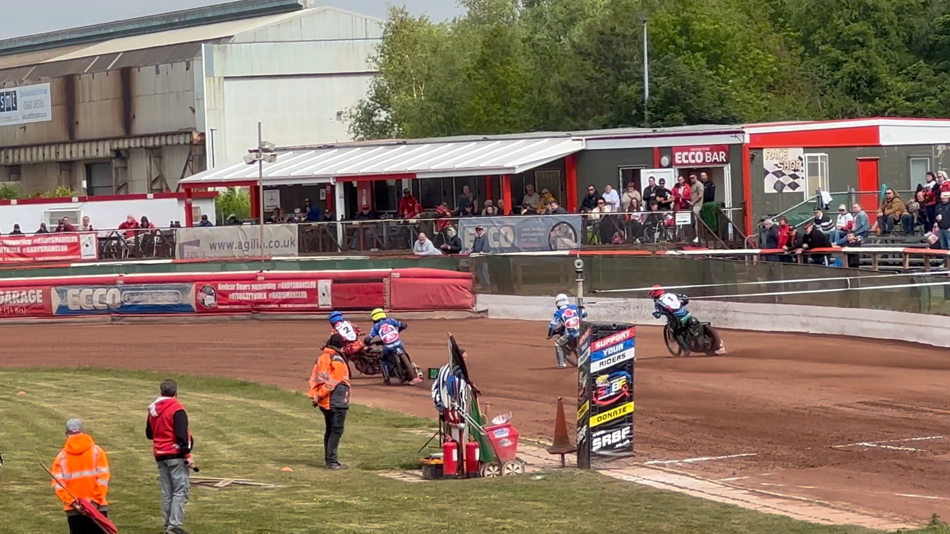 First time at Redcar Bears Speedway on the 500 and in heat 1 so it was ...