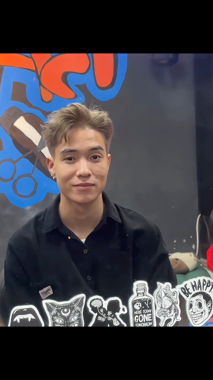 Nâu bạc xỉu cho các bro tham khảo nha . 💈 ️. 📩 Fanpage ...