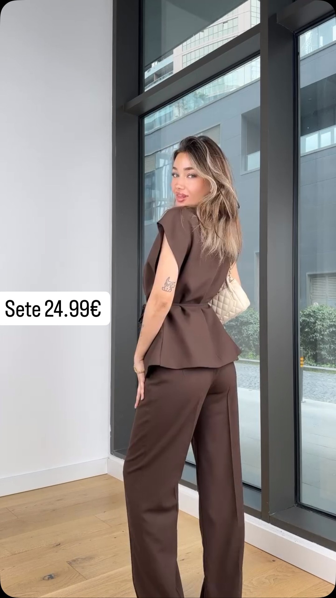 Sete vetëm 24.99€ #agnesa_collection #model #fashionblogger # ...