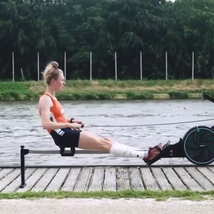 2022 NED 🇳🇱 W1x World Champion 🥇 mixes her training and preps for the ...