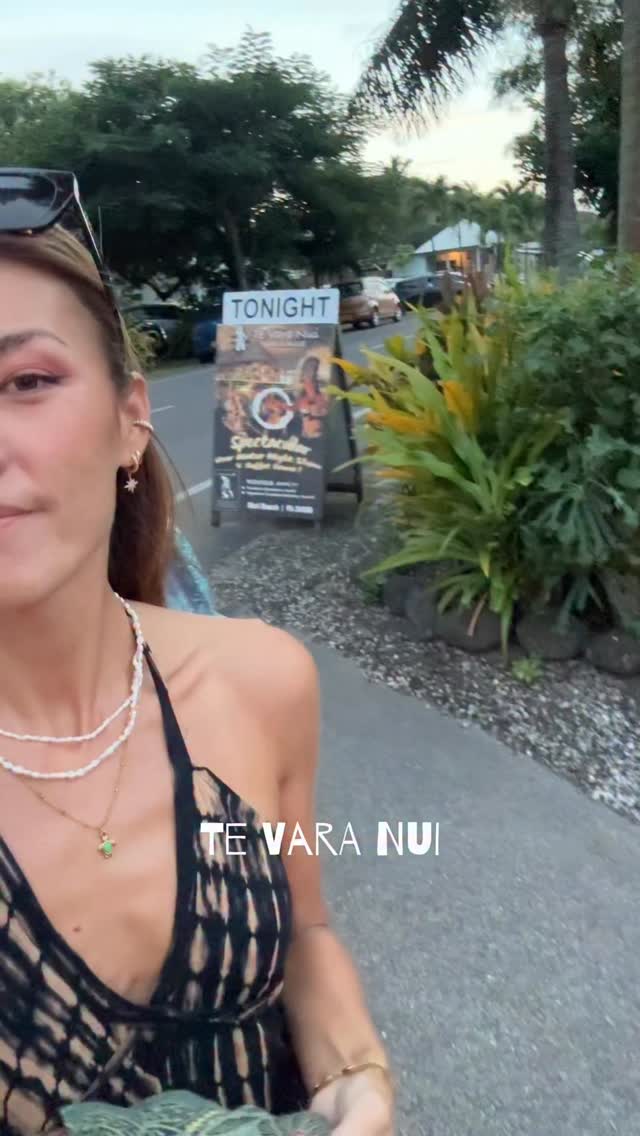 Te Vara Nui with mom , Had such a nice first day on the island showing my mom around and we ended it with the best dinner show in paradise , It s nice to try all the local foods in one place to