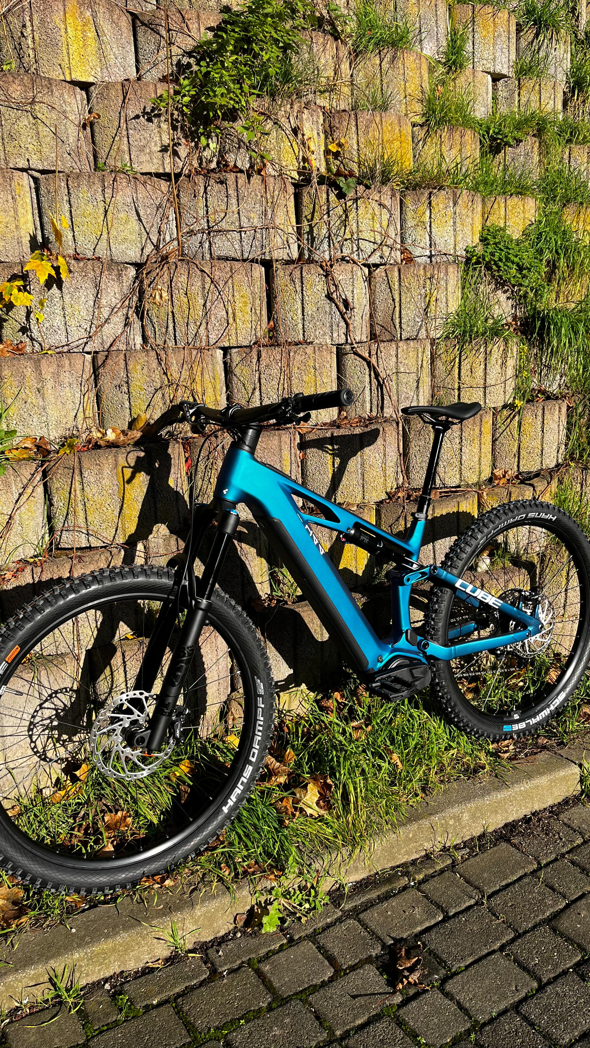 refurbished e bike damen Advanced Tour Pro E-Bike Generalüberholt aus zweiter Hand E-Bike – H&B Exclusive Perlen & Trockenblumen:ohne (nur Jutegarn) Flur Ideen - Platz The 24 V7 has Party