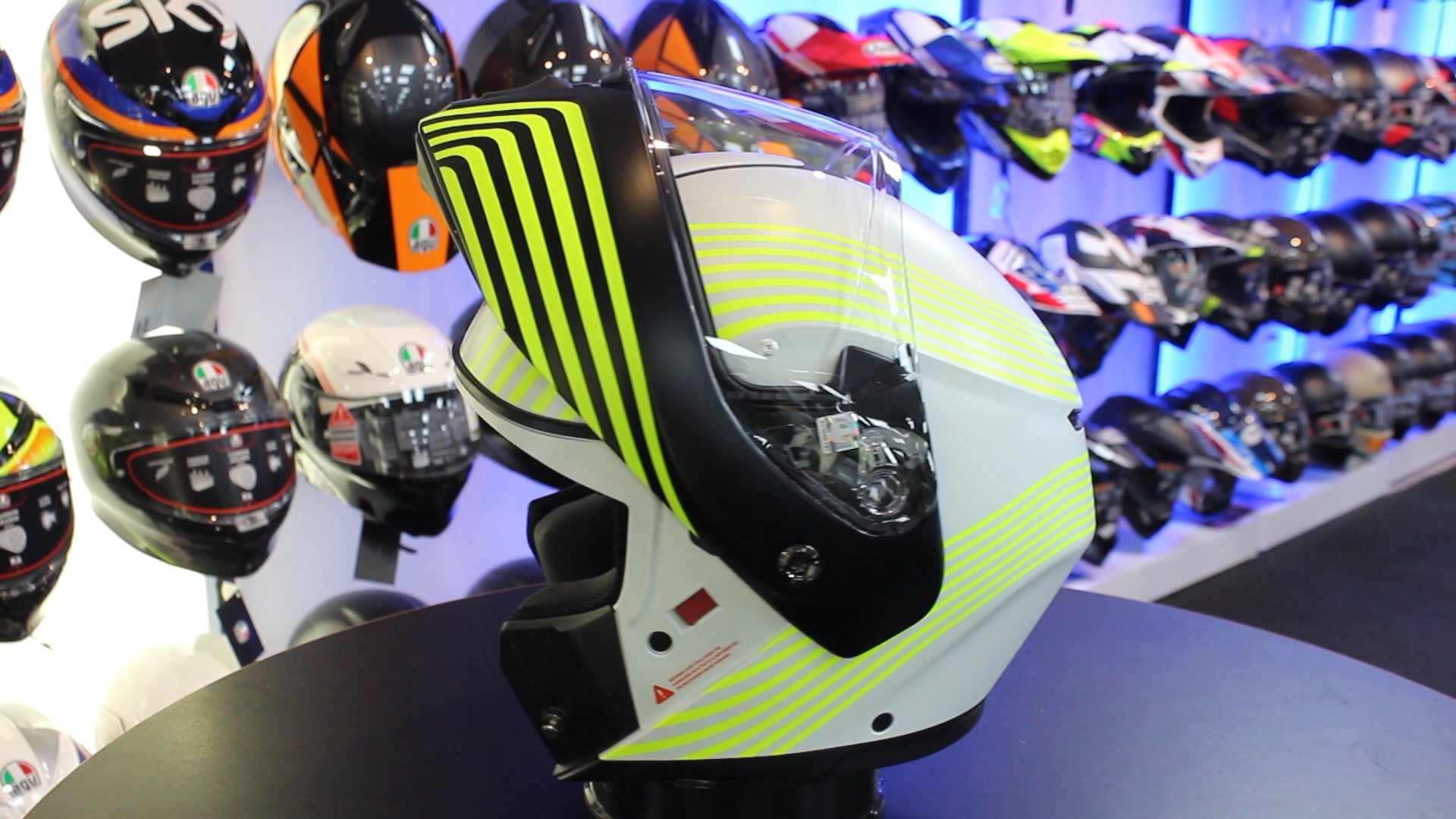 agv helmet flip up Unisex-Adult Flip-Up Sport Modular Motorcycle (Black, Large): Buy Online at Best Price in UAE Steel micrometric retention system Modular Helmets | Tourmodular |