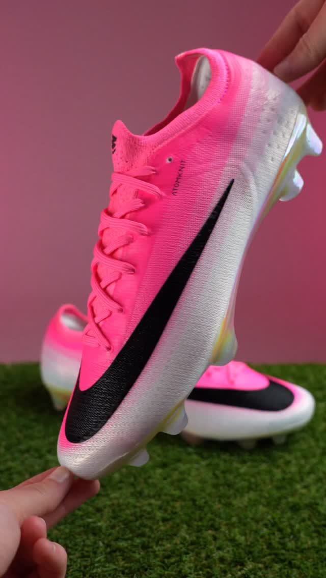 Next-gen Mercurials, up close 👀 Superfly 11 and Vapor 17 arrive