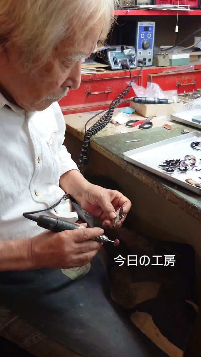 The studio of copper enameling 