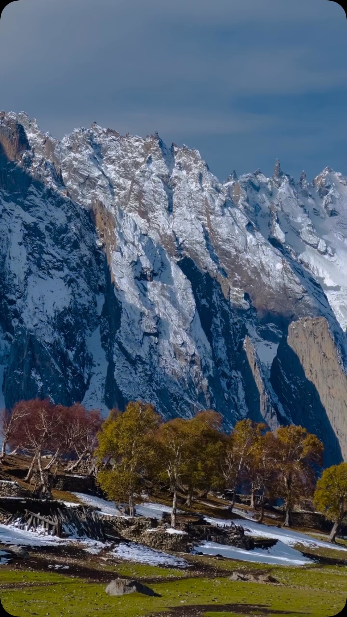 Morning in the world of soul 🏔️🕊️ . . Emerald Kutwal valley Haramosh ...