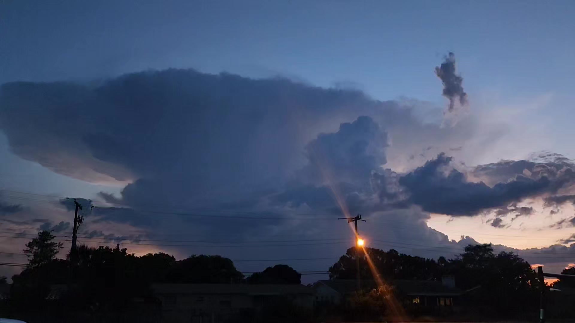 Lightning pictures from archives