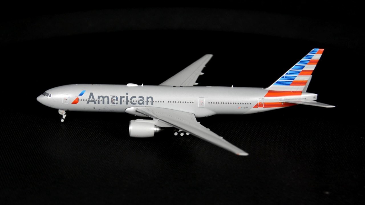 NEW! GeminiJets 1:400-scale American Airlines B777-200ER N788AN