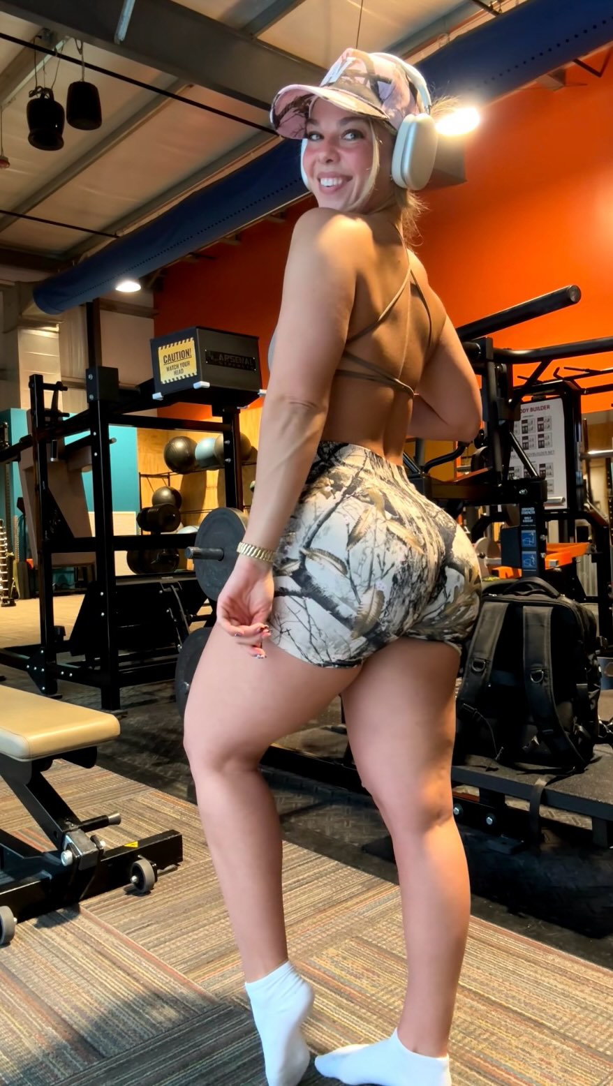 Will this hurt doc? 🩺🩼🍑🚑 gluteday bulgarianburn glutesquad