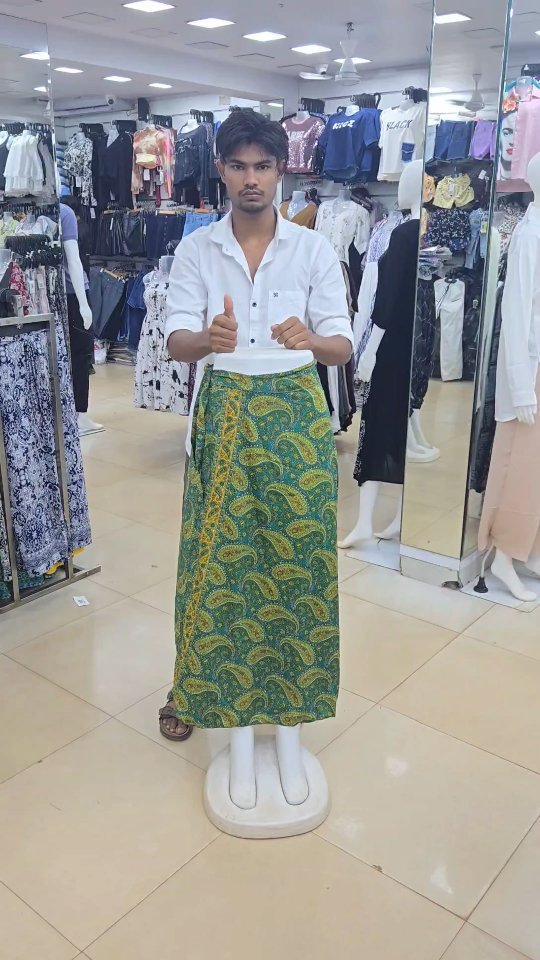 Goa - Calangute Beach Road | March 2025 | Calangute Market | Shopping # ...