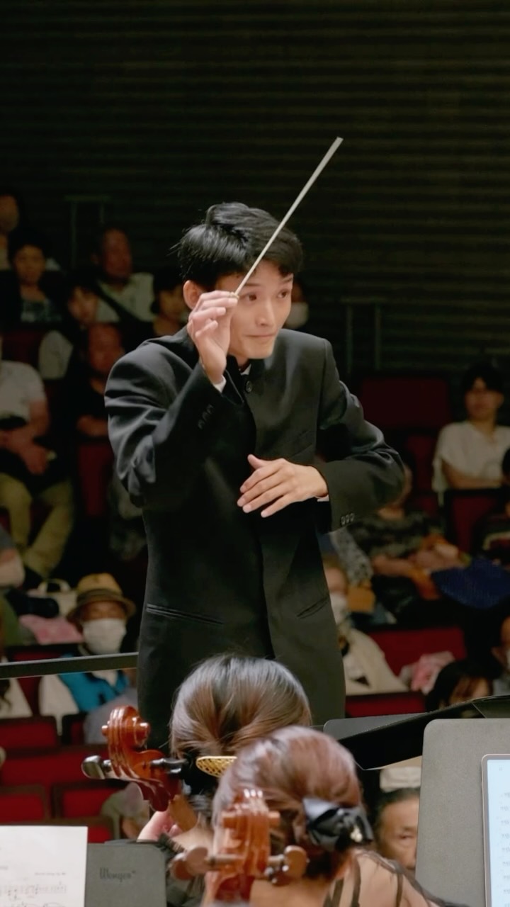 🕯️「これは演劇ではなく、祈りであり、瞑想なのだ」と、演出家