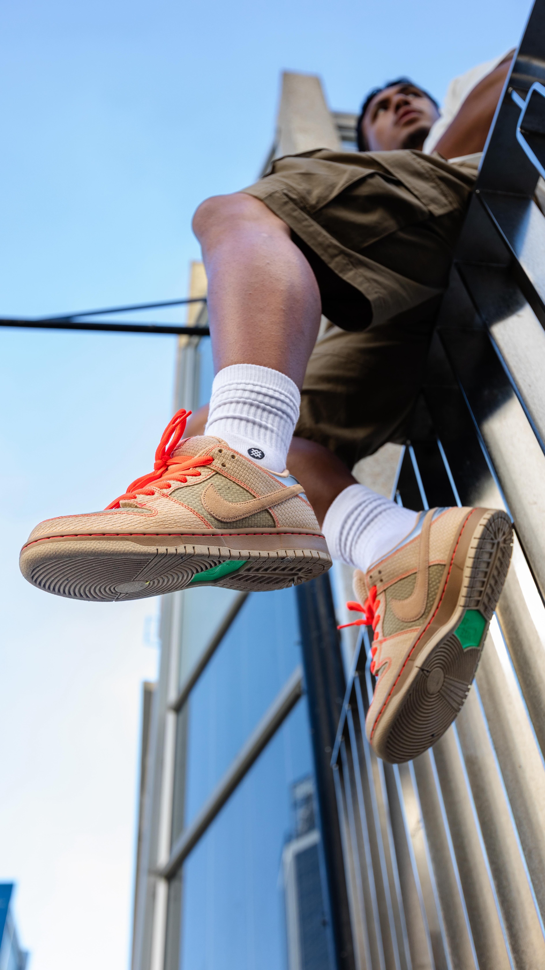 The heat keeps on flowing for April with the Nike SB Dunk Low Pro 