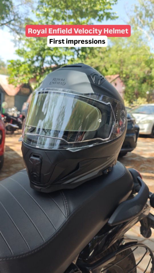 bike helmet royal enfield Stealth Modular (Gloss Black)  Riders Junction Fiberglass Classic open face design Adjustable nylon chin straps with micrometric lock system Protection Impact protection ROYAL ENFIELD HELMETS PRICE -