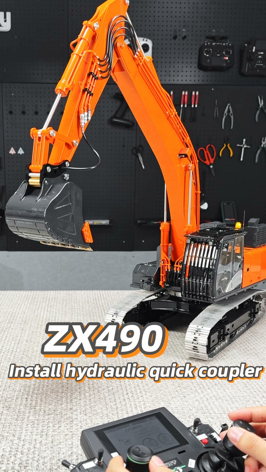 Wondering how to install the hydraulic quick coupler on your ZX490