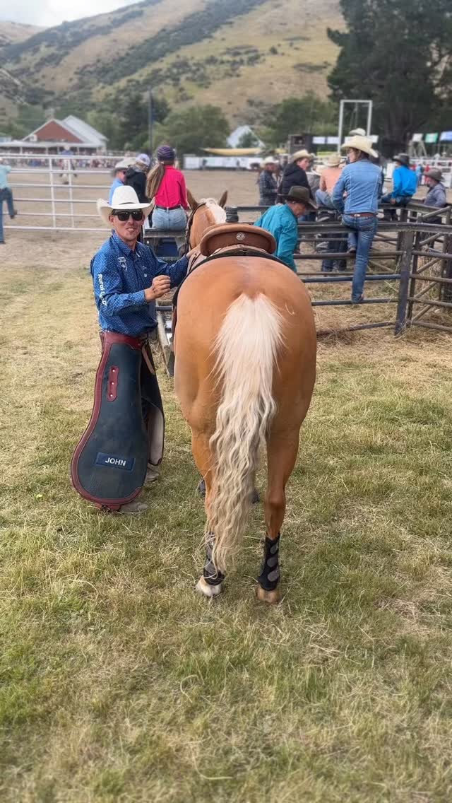 A 50-second snapshot of our day at Millers Flat Rodeo with a bit of ...
