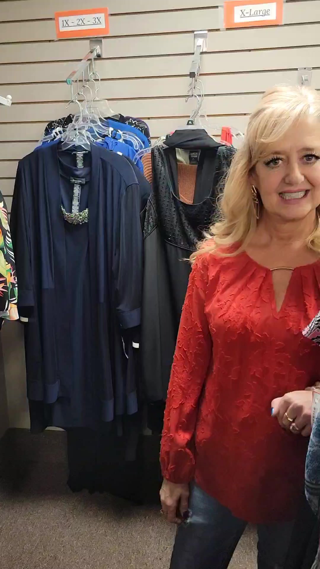 best retailers for affordable holiday dresses boutiques Where can I find cute in the Lansing area? Womens clothes