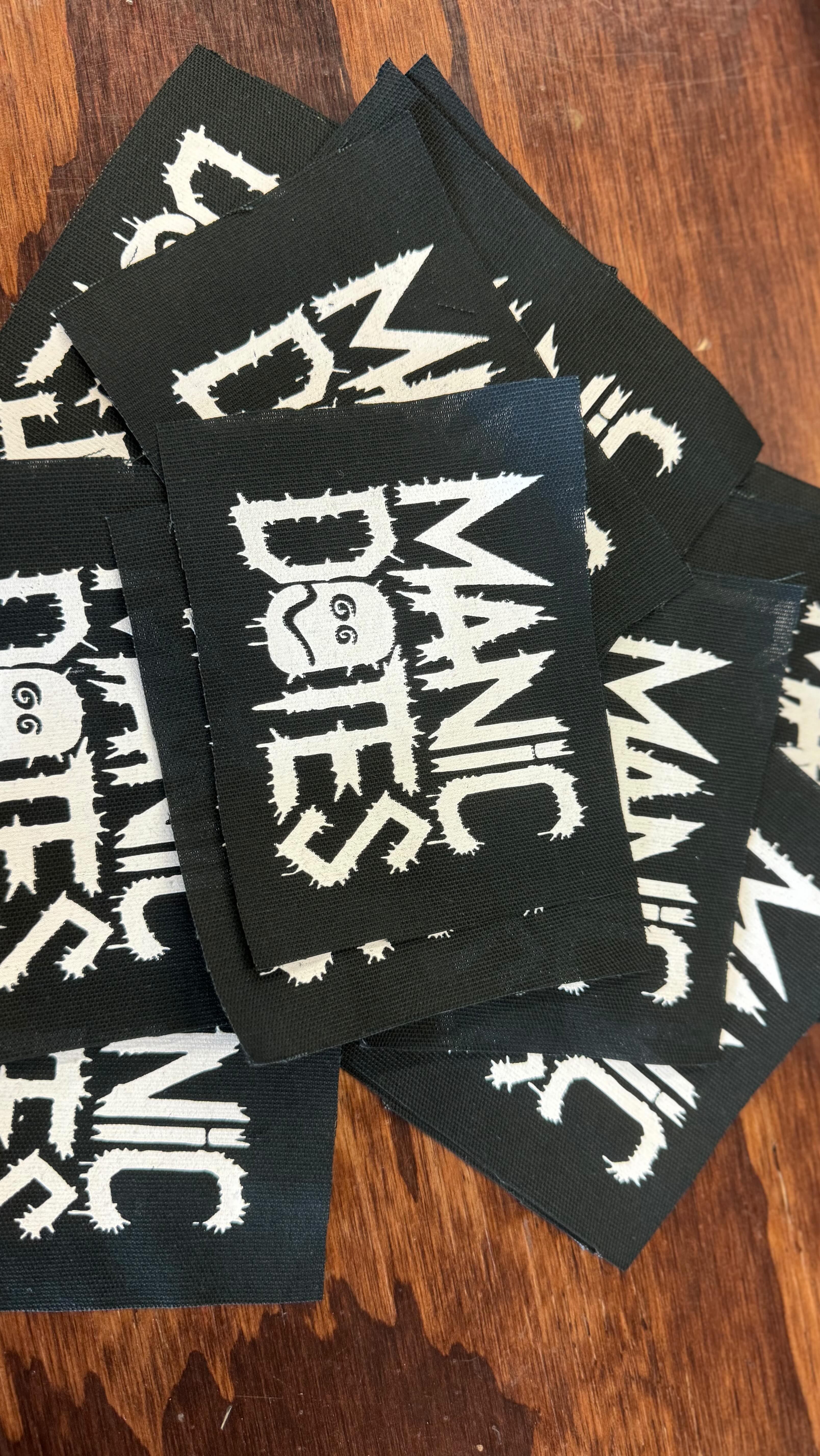 ★レア新品★MADMANS ESPRIT/DEMO＋刺繍パッチ Madmans Esprit Patches - New Madmans Esprit merchandise available